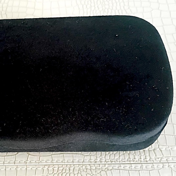 Rare  New Gucci Jumbo Sized Glass Case See Photos for size. - Picture 5 of 11